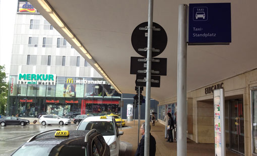 Taxi Stand am Wiener Westbahnhof